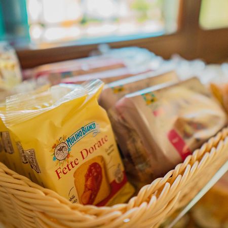 B&B Villa Erika ルーゴ エクステリア 写真